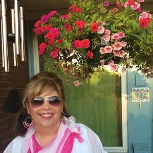 Meet your Posher, Jenny